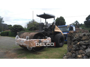 Compacteur CASE