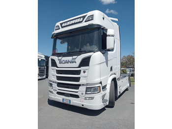 Tracteur routier SCANIA R 520