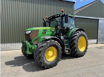 Tracteur agricole JOHN DEERE 6215R