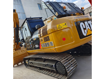 Pelle sur chenille CATERPILLAR 320D2