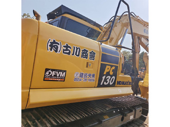 Pelle sur chenille KOMATSU PC130