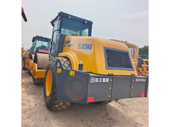 Crédit-bail de  XCMG XS 143J XCMG XS 143J: photos 5