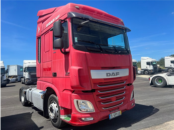 Tracteur routier DAF XF 105 460
