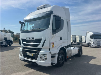 Tracteur routier IVECO