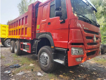 Camion benne SINOTRUK HOWO