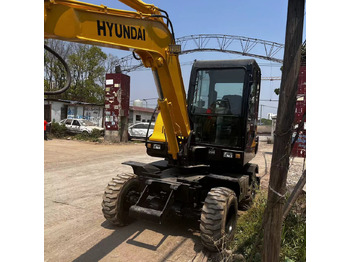 Crédit-bail de Hyundai R60W-7 Hyundai R60W-7: photos 2