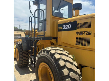 Chargeuse sur pneus KOMATSU WA320