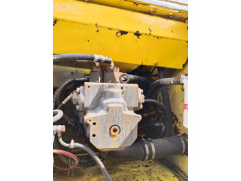 Pelle sur chenille KOMATSU PC200-7: photos 5