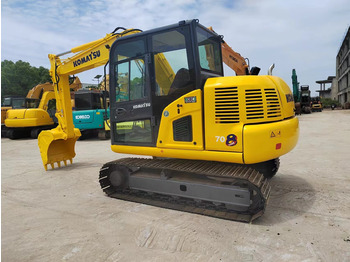 Pelle sur chenille KOMATSU PC70-8