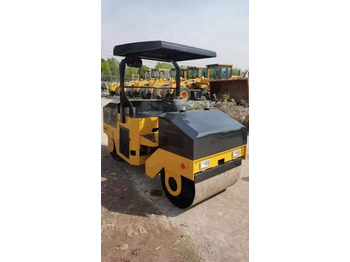 Compacteur XCMG