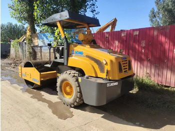 Compacteur à pieds de mouton/ Monocylindre XCMG XS60J