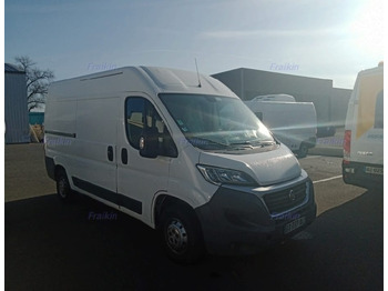 Fourgon utilitaire FIAT Ducato