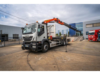 Camion plateau IVECO Stralis
