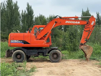 Pelle sur pneus Doosan DH 150 W-7: photos 3