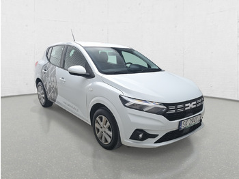 Voiture à hayon DACIA