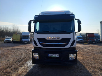 Camion fourgon IVECO AD260SY/P KONTENER Z WINDĄ: photos 3