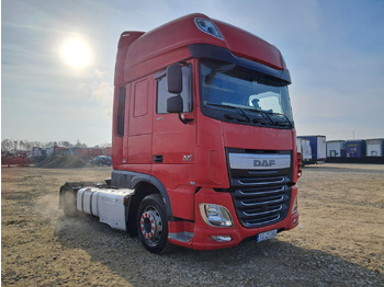 Tracteur routier DAF XF 460