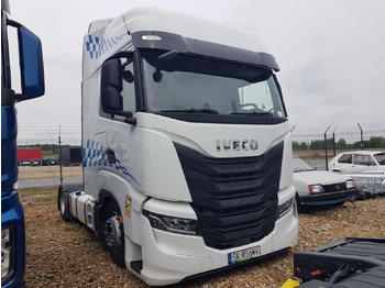 Tracteur routier IVECO