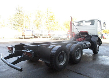 Châssis cabine Mercedes-Benz 2538 , V8 , Manual , 6x4 , Spring suspension , Euro 2: photos 3