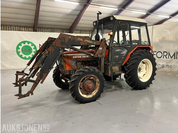 Tracteur agricole ZETOR