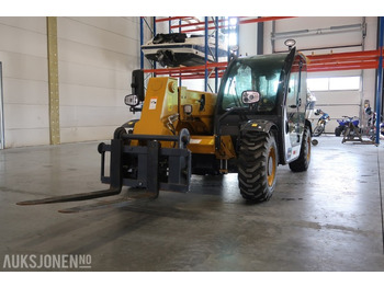 Chariot télescopique XCMG