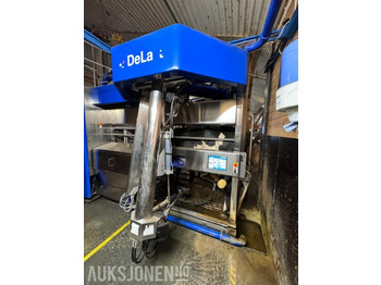 Machine agricole 2013 DeLaval VMS melkerobot med 1 kraftfôrstasjon FSC40 - Høyre utgave - Steam - Innredning og grinder foran - Vakuumpumpe - Fortsatt i daglig drift: photos 2