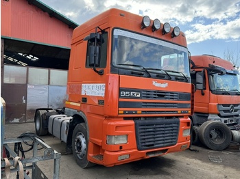 Tracteur routier DAF XF 95 530 Euro 3 EXPORT Retarder: photos 4