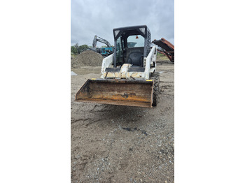 Mini chargeuse BOBCAT S130: photos 3 Mini chargeuse BOBCAT S130: photos 3