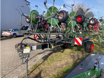 Faneuse neuf Fendt LOTUS 1020 T: photos 4 Faneuse neuf Fendt LOTUS 1020 T: photos 4