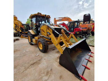 Tractopelle CATERPILLAR 420F