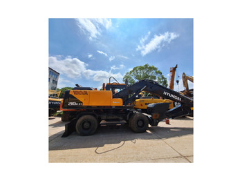 Pelle sur pneus Hyundai 210w-9T wheel excavator: photos 3