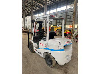 Chariot élévateur diesel TCM FD30 Forklift: photos 3