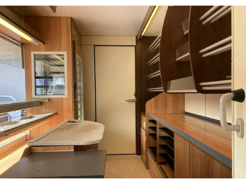 Crédit-bail de  Renault Master Autosklep pieczywa Gastronomiczny Food Truck Foodtruck sklep BORCO20 Renault Master Autosklep pieczywa Gastronomiczny Food Truck Foodtruck sklep BORCO20: photos 4