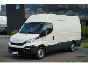 Fourgon utilitaire IVECO Daily