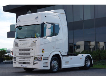 Tracteur routier SCANIA R 450
