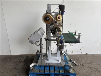 Machine d'emballage et de conditionnement