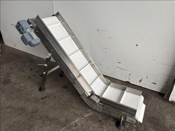 Convoyeur NNP Flighted elevator conveyor: photos 2 Convoyeur NNP Flighted elevator conveyor: photos 2