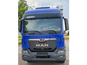 Camion à rideaux coulissants MAN TGM 18.320 / 18.290 / NOWY MODEL / E6 / 20PALET / 9200 ŁADOWNOŚĆ / SERWISOWANY / NISKI PRZEBIEG / WINDA / FIRANKA / SPROWADZONY / 2021 / NISKI PRZEBIEG /PIERWSZY WŁAŚCICIEL/: photos 3