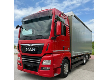 Camion à rideaux coulissants MAN TGX 26.500