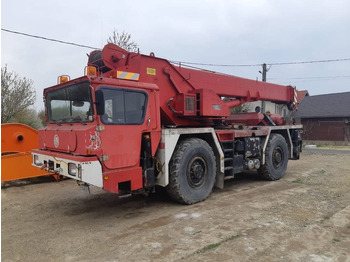 Grue tout-terrain FAUN