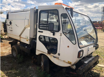 Balayeuse de voirie SCARAB