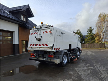 Balayeuse de voirie Mercedes-Benz Atego 1524 Zamiatarka Kehrmaschine BUCHER 2 Motoren Sweeper: photos 4 Balayeuse de voirie Mercedes-Benz Atego 1524 Zamiatarka Kehrmaschine BUCHER 2 Motoren Sweeper: photos 4