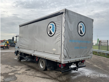 Camion à rideaux coulissants MAN TGL 12.210