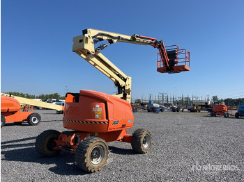 Nacelle articulée JLG