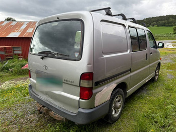 Fourgon utilitaire Toyota Hiace 4x4: photos 5