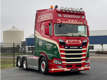 Tracteur routier SCANIA S 650