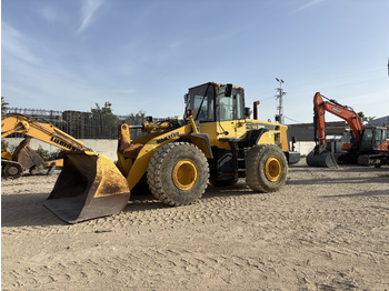 Chargeuse KOMATSU WA380-6