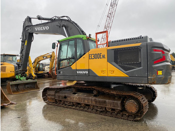 Pelle sur chenille VOLVO EC300ENL
