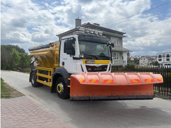 Engin de déneigement MAN TGM 18.290