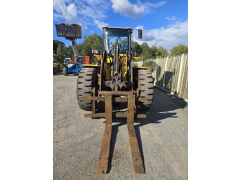 Chargeuse sur pneus Volvo L 40 B TP: photos 3 Chargeuse sur pneus Volvo L 40 B TP: photos 3